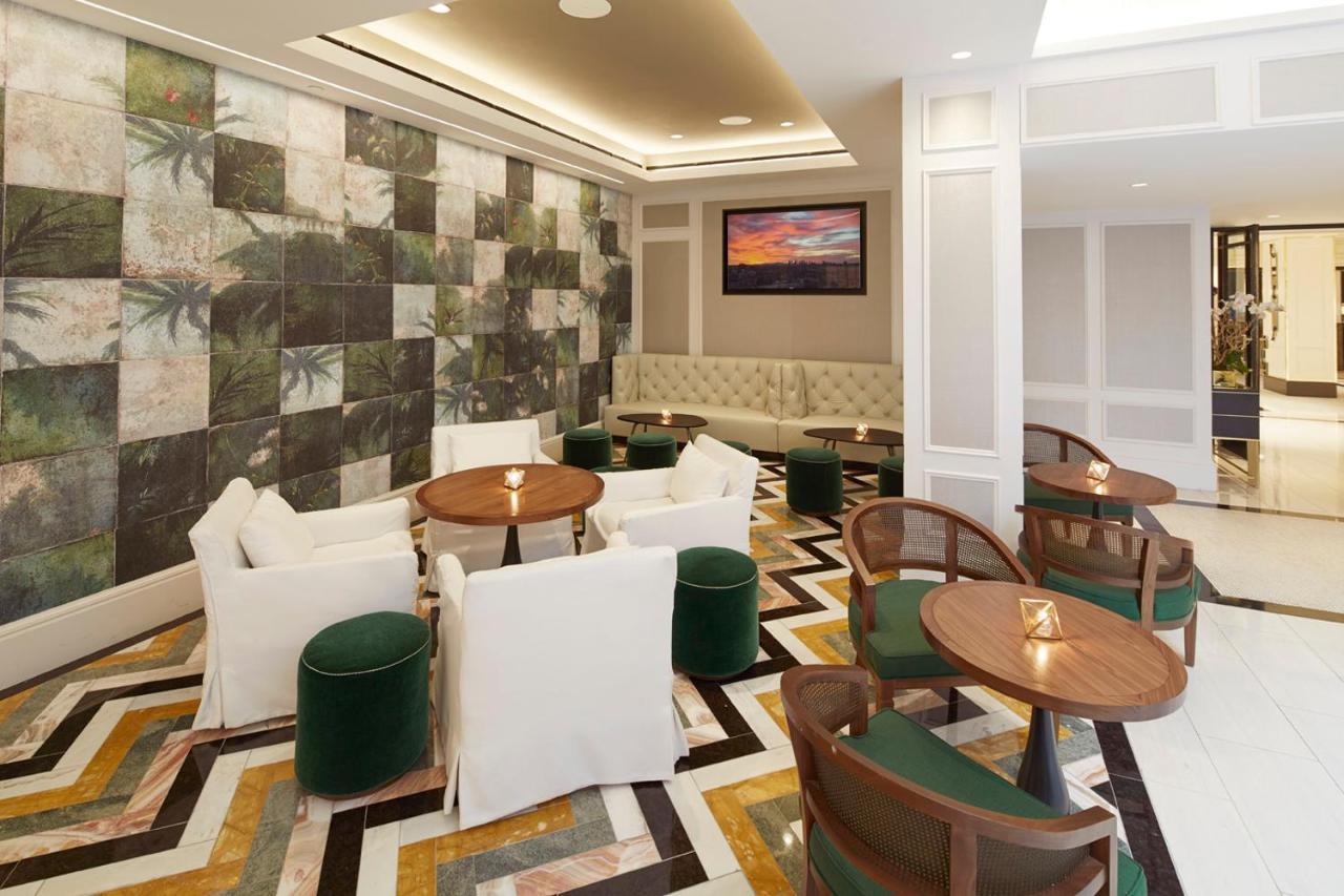 The London West Hollywood At Beverly Hills Eksteriør billede The lobby of the hotel